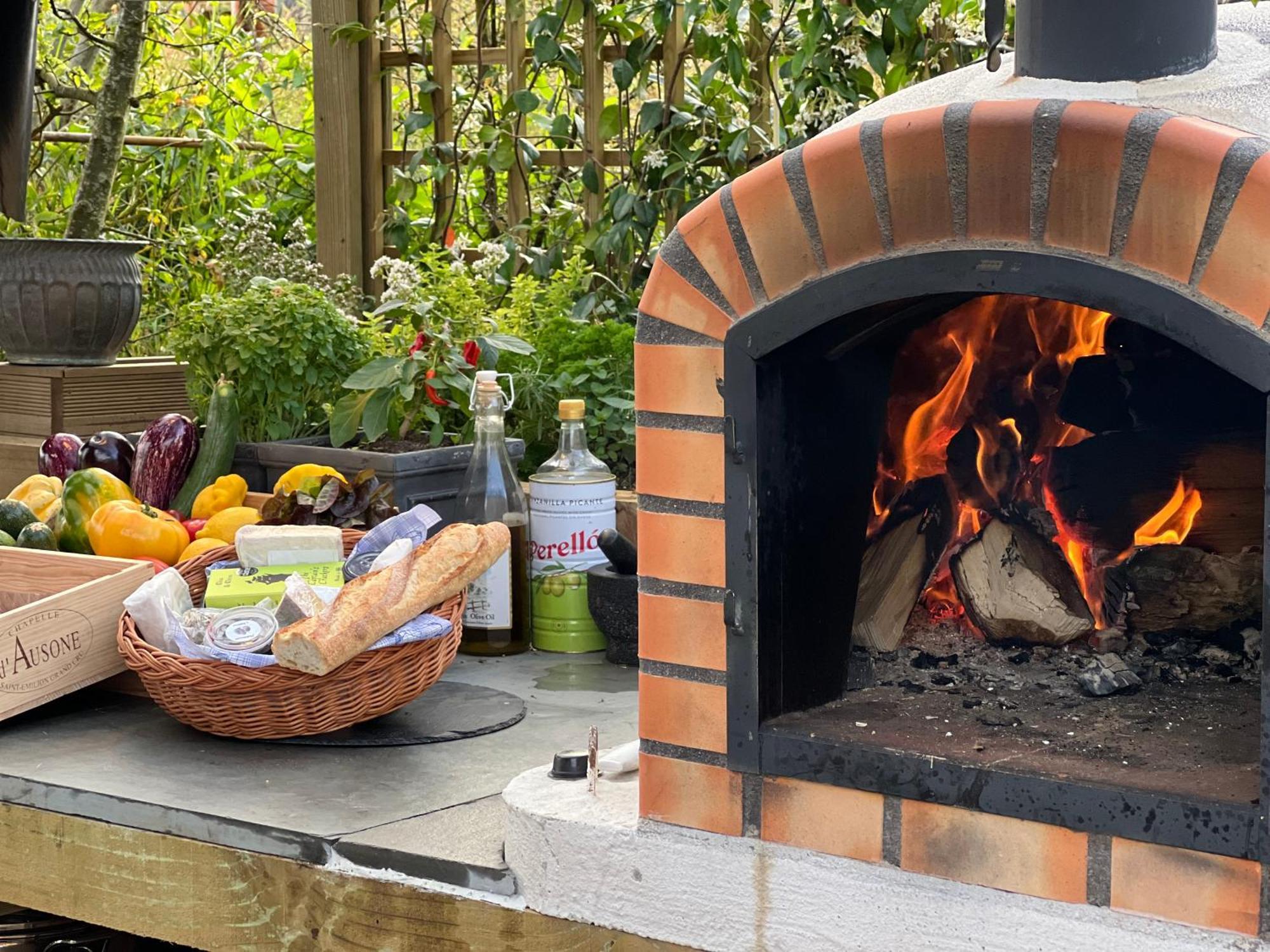 Dragonfly Glamping Spa Retreat Ashford  Esterno foto