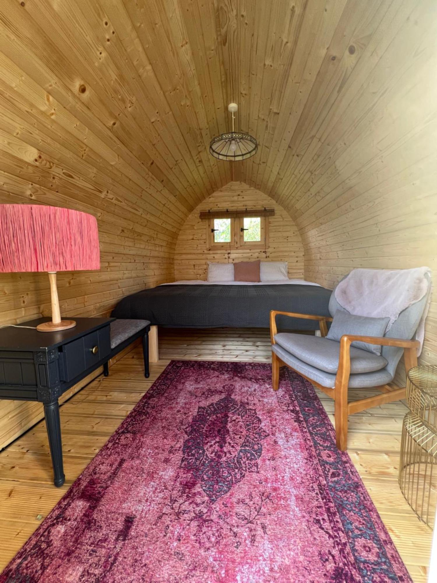 Dragonfly Glamping Spa Retreat Ashford  Esterno foto