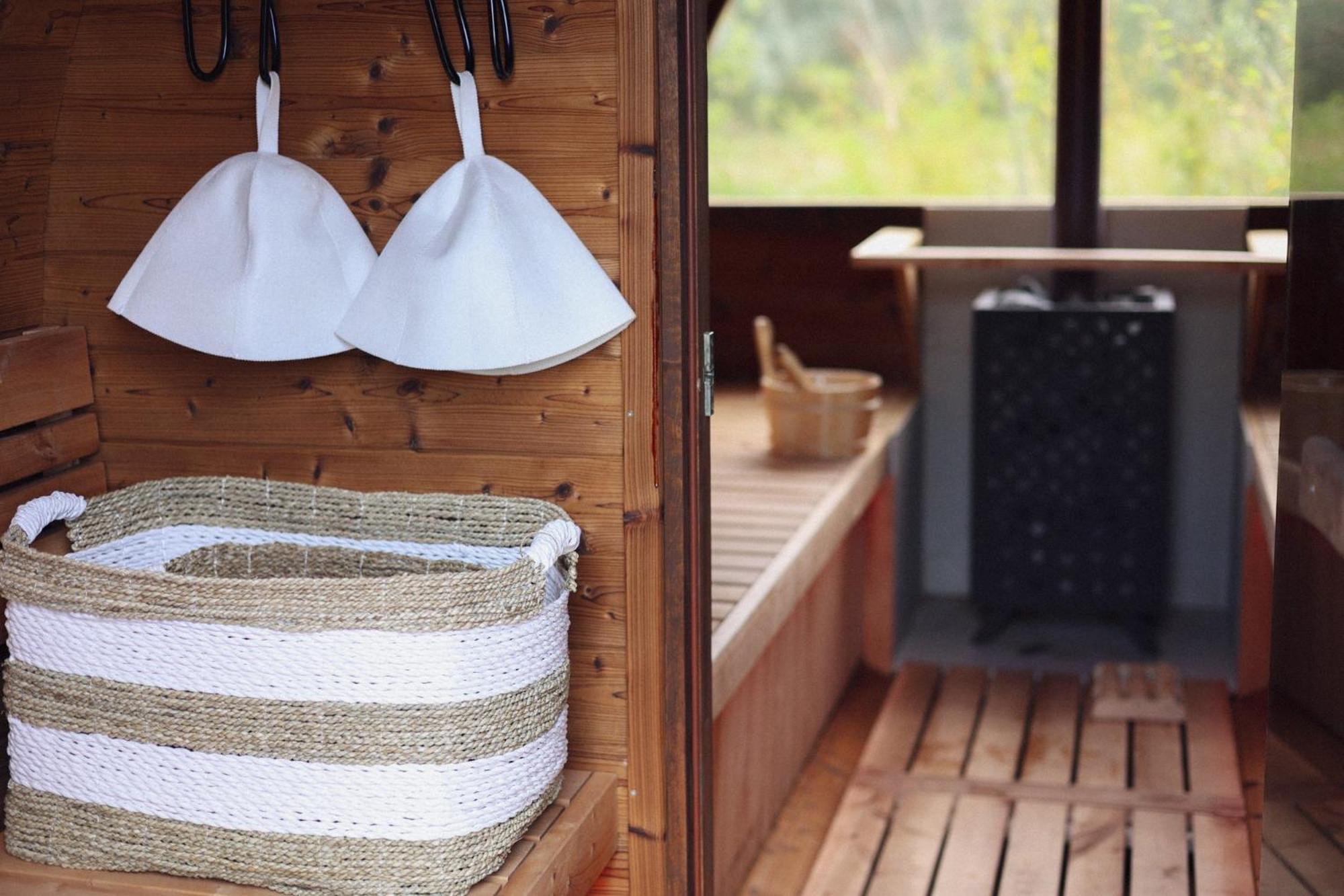 Dragonfly Glamping Spa Retreat Ashford  Esterno foto