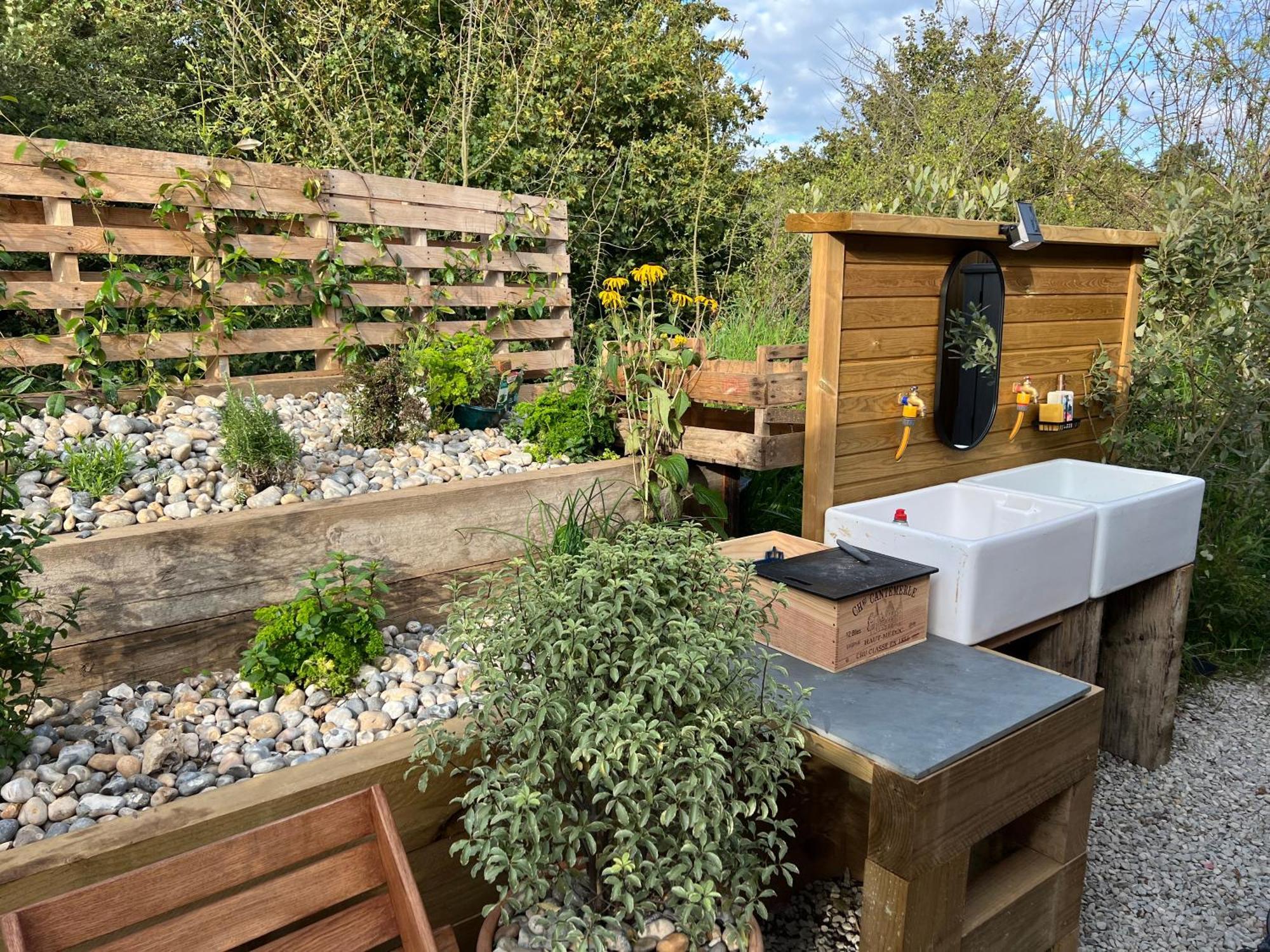 Dragonfly Glamping Spa Retreat Ashford  Esterno foto
